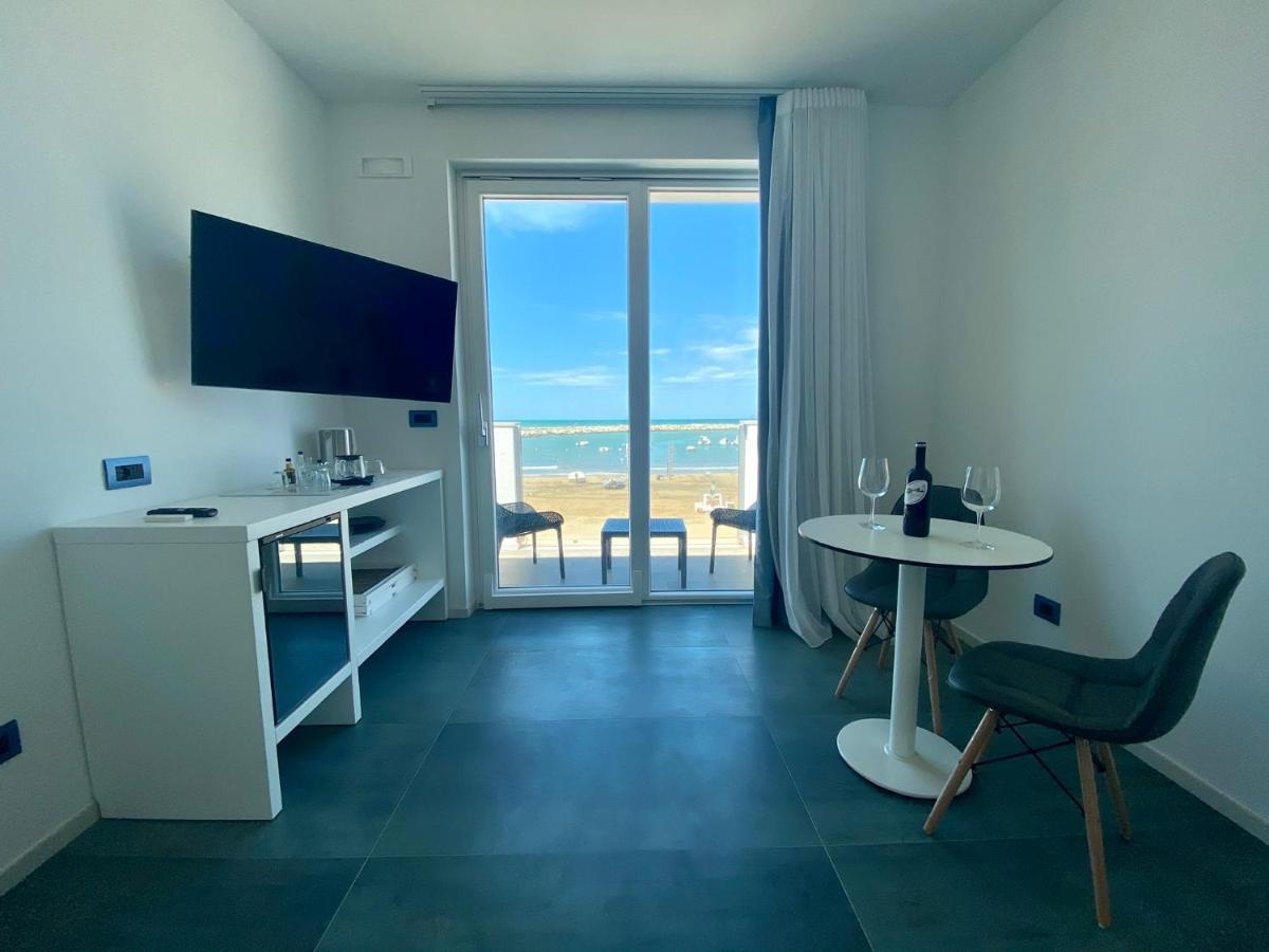 Marina Bay Suites Peschici Zewnętrze zdjęcie