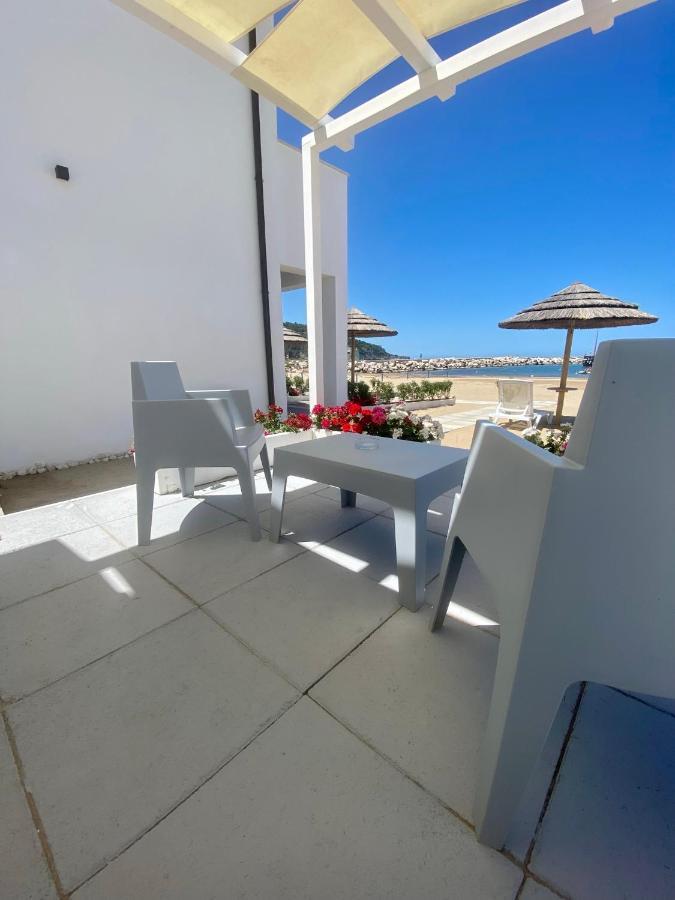 Marina Bay Suites Peschici Zewnętrze zdjęcie